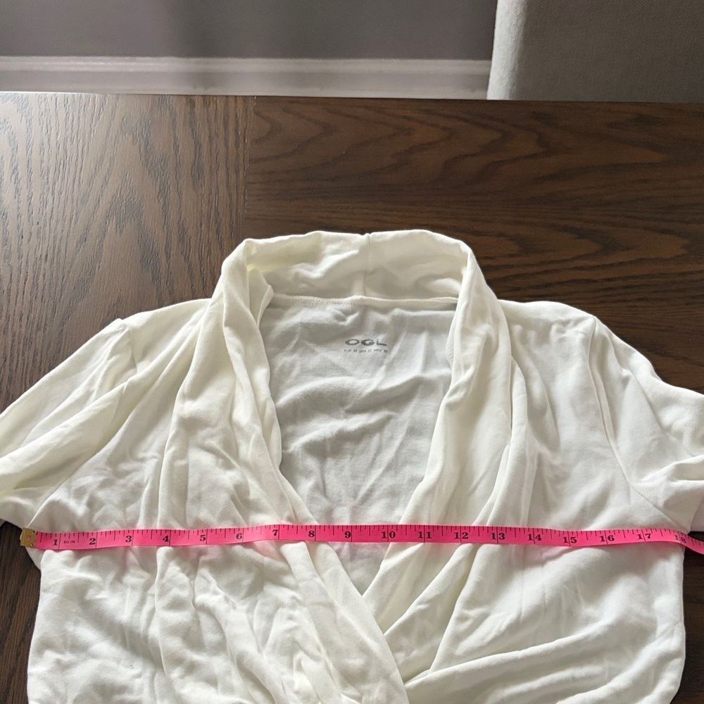OGL Classic White Wrap Blouse Medium - Picture 4 of 5